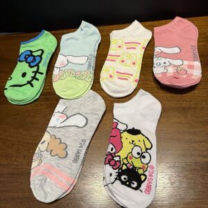Sanrio Character Ankle Socks Bundle - 6 Pair Mixed Lot - Kawaii 2024 Collection